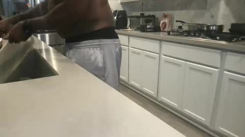 suckonthis318 online show from 01.14.26