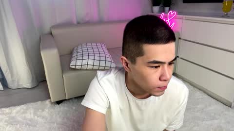 Snapshot of sue_star chatting on 02.01.25 Emmy online show from 02.01.25