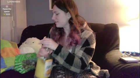Snapshot of sufferbunny chatting on 02.27.25 Nikki Sabel online show from 02.27.25