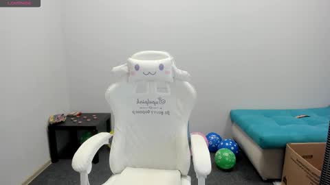 Snapshot of sugar_bunny_girl chatting on 09.25.25 Ariana online show from 09.25.25