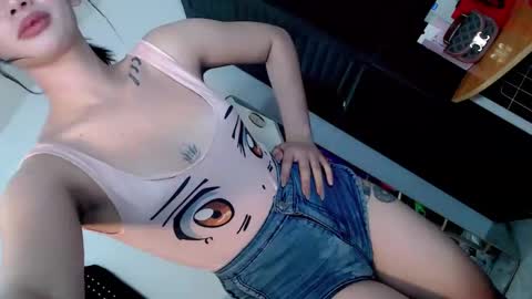 Snapshot of sugar_hally chatting on 02.27.25 your ultimate goddess online show from 02.27.25