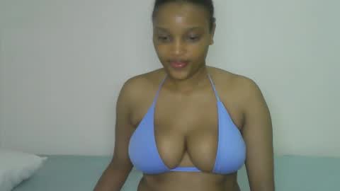 Snapshot of sugar_tempress chatting on 11.04.25 sugar_tempress online show from 11.04.25