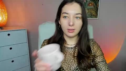 Megan online show from 11.19.25