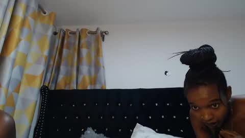Snapshot of sugarbaby_cm chatting on 02.23.25 Sugarbaby online show from 02.23.25