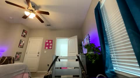 Snapshot of sugarbossbabyyy chatting on 03.13.26 sugarbossbabyyy online show from 03.13.26