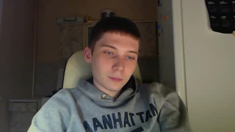 Snapshot of sugarbutter_ chatting on 12.10.24 MY FANSLY online show from 12.10.24