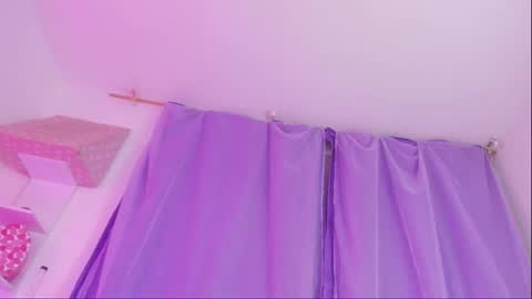 sofii online show from 11.28.25