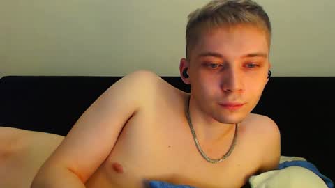 Sugarbutter  online show from 02.08.25