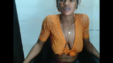 Snapshot of sugarxpussy chatting on 04.17.26 sugarxpussy online show from 04.17.26