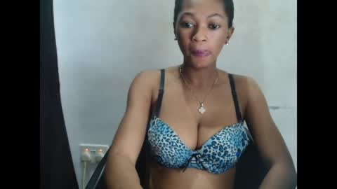 Snapshot of sugarxpussy chatting on 04.25.26 sugarxpussy online show from 04.25.26