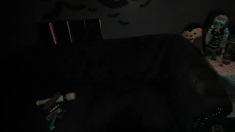 Snapshot of sugary_sweet chatting on 01.01.25 Sugary online show from 01.01.25