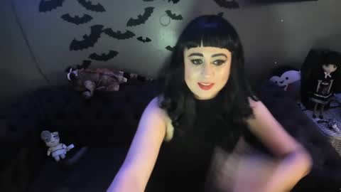 Snapshot of sugary_sweet chatting on 02.06.25 Sugary online show from 02.06.25