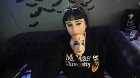 Snapshot of sugary_sweet chatting on 02.22.25 Sugary online show from 02.22.25