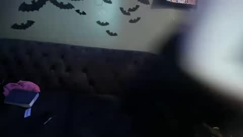 Snapshot of sugary_sweet chatting on 03.04.25 Sugary online show from 03.04.25