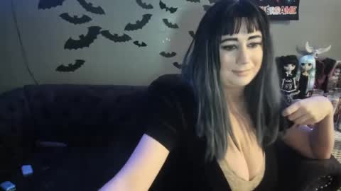 Snapshot of sugary_sweet chatting on 03.10.25 Sugary online show from 03.10.25