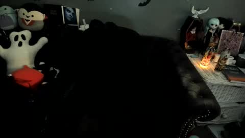 Sugary online show from 11.16.25