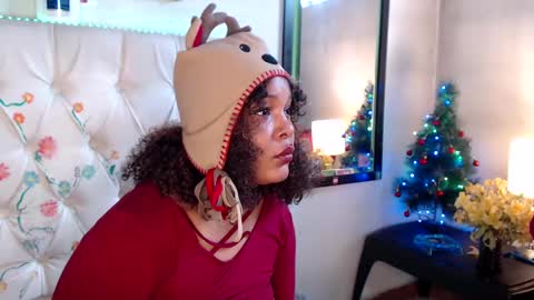 suggabrown_ online show from 12.03.24