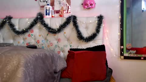suggabrown_ online show from 12.19.24