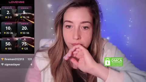 Mia online show from 10.31.25