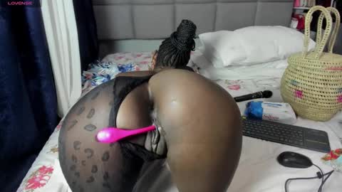 suhaila_suu online show from 03.05.26