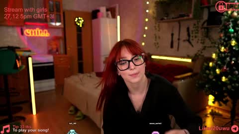 Lika ginger  Jessy blond   online show from 12.25.24