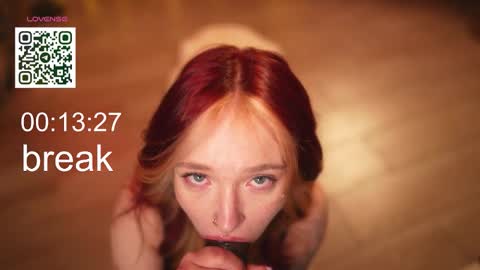 Lika ginger  Jessy blond   online show from 12.16.25