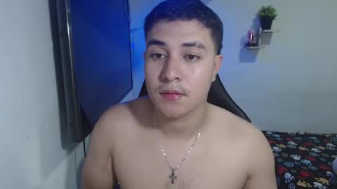 Snapshot of sully50126 chatting on 10.18.25 sully50126 online show from 10.18.25