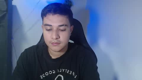 Snapshot of sully50126 chatting on 10.24.25 sully50126 online show from 10.24.25