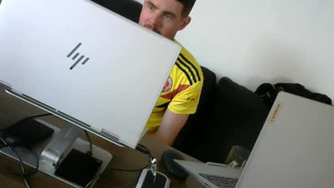 The Sultan online show from 09.13.25