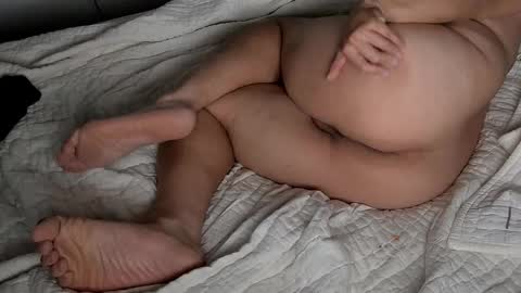 Snapshot of sumguy135 chatting on 10.12.25 sumguy135 online show from 10.12.25