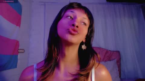 Snapshot of summer__xo chatting on 09.21.25 Summer online show from 09.21.25