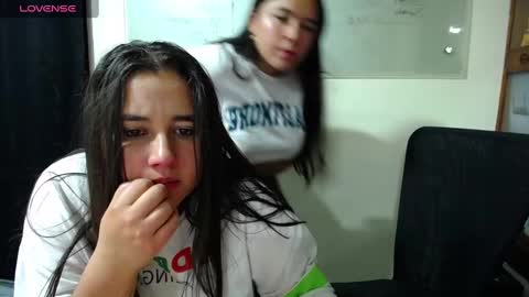 summer_girls01 online show from 01.08.25