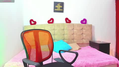 summer_girls01 online show from 09.27.25