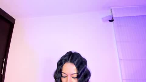 OnlyFans summer holiday online show from 12.17.24