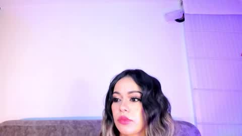 OnlyFans summer holiday online show from 01.02.25