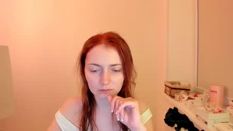 Snapshot of summer_preston chatting on 12.15.24 Summer Preston online show from 12.15.24