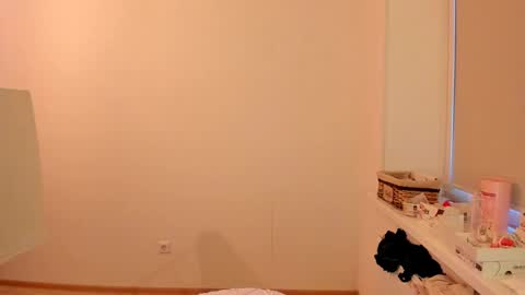 Snapshot of summer_preston chatting on 12.19.24 Summer Preston online show from 12.19.24