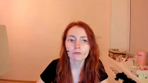 Snapshot of summer_preston chatting on 12.24.24 Summer Preston online show from 12.24.24