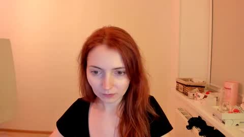 Snapshot of summer_preston chatting on 12.24.24 Summer Preston online show from 12.24.24