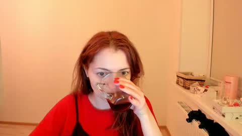 Snapshot of summer_preston chatting on 12.29.24 Summer Preston online show from 12.29.24