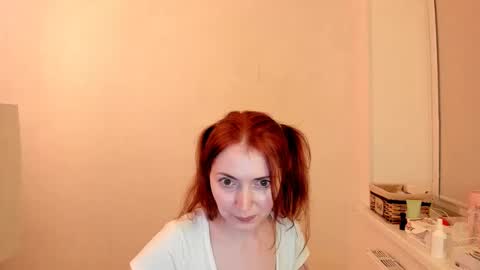 Snapshot of summer_preston chatting on 03.10.25 Summer Preston online show from 03.10.25