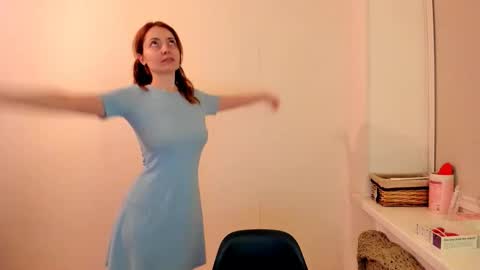 Snapshot of summer_preston chatting on 09.22.25 Summer Preston online show from 09.22.25