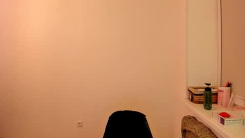 Snapshot of summer_preston chatting on 10.05.25 Summer Preston online show from 10.05.25