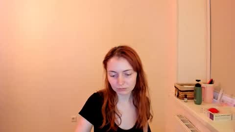 Snapshot of summer_preston chatting on 10.21.25 Summer Preston online show from 10.21.25