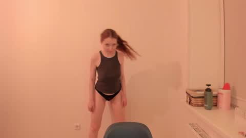 Summer Preston online show from 04.17.26