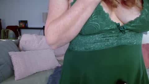 SummerKnightzzz online show from 01.08.25