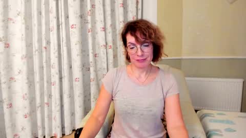 Snapshot of summerliza chatting on 01.02.25 summerliza online show from 01.02.25