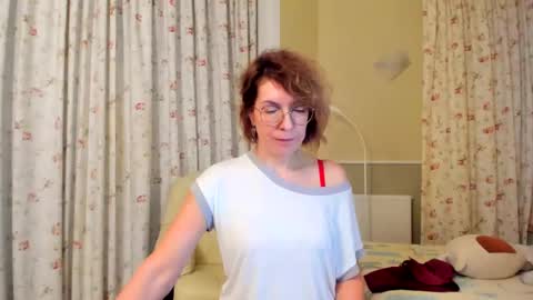 Snapshot of summerliza chatting on 01.09.25 summerliza online show from 01.09.25