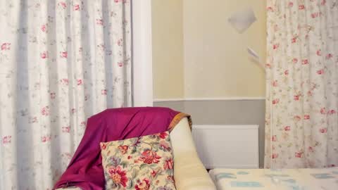 Snapshot of summerliza chatting on 01.09.25 summerliza online show from 01.09.25