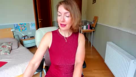 Snapshot of summerliza chatting on 09.20.25 summerliza online show from 09.20.25